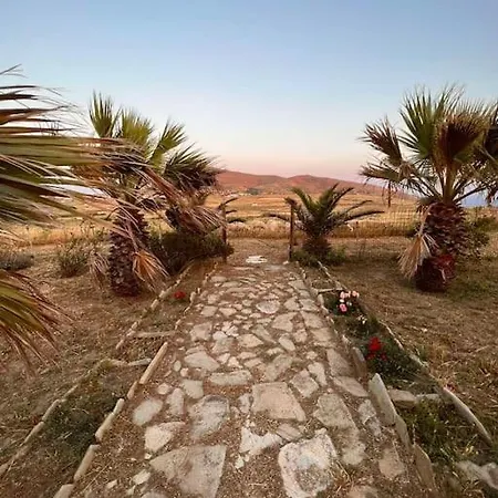 Дом отдыха Borgo Majoca - μονοκατοικία σε κυκλαδίτικο νησί *